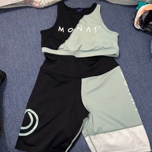 Monat two piece set